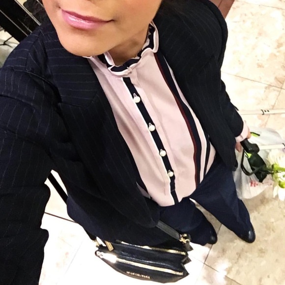 H&M Navy Blue Striped Blazer (size 6) - Picture 11 of 12